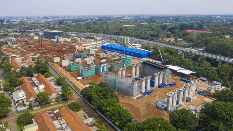 Megaproyek kereta cepat Jakarta-Bandung bikin RI dilema