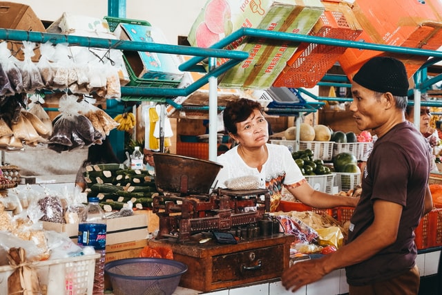Tunggak sewa sejak 2019, Pemkab Pandeglang tutup sejumlah kios di Pasar Badak