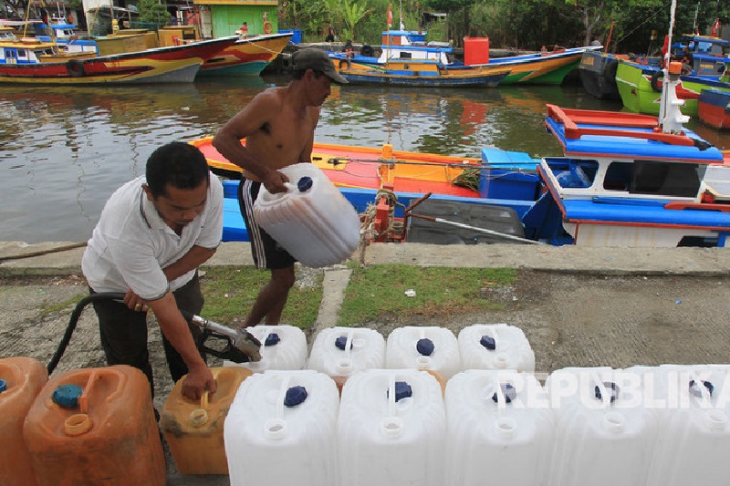 Nelayan tradisional tolak wacana kenaikan harga BBM bersubsidi