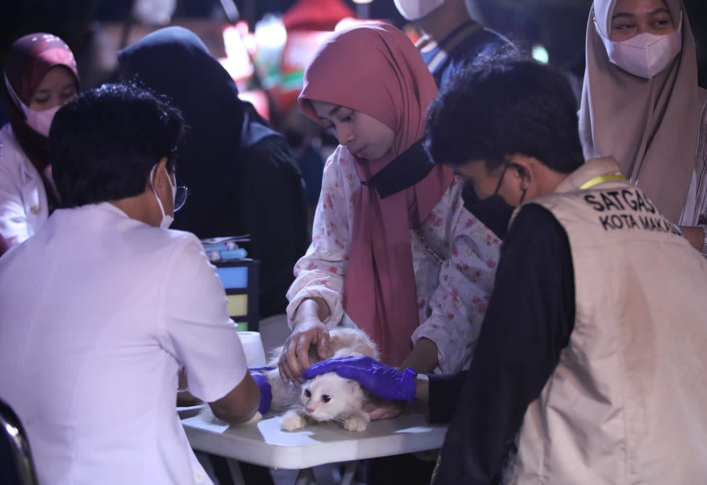 Pemkot buka layanan vaksin rabies gratis di festival F8 Makassar