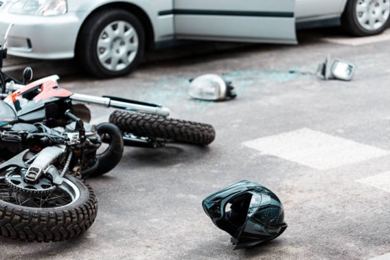 Sebanyak 73% kecelakaan lalu lintas terjadi pada sepeda motor