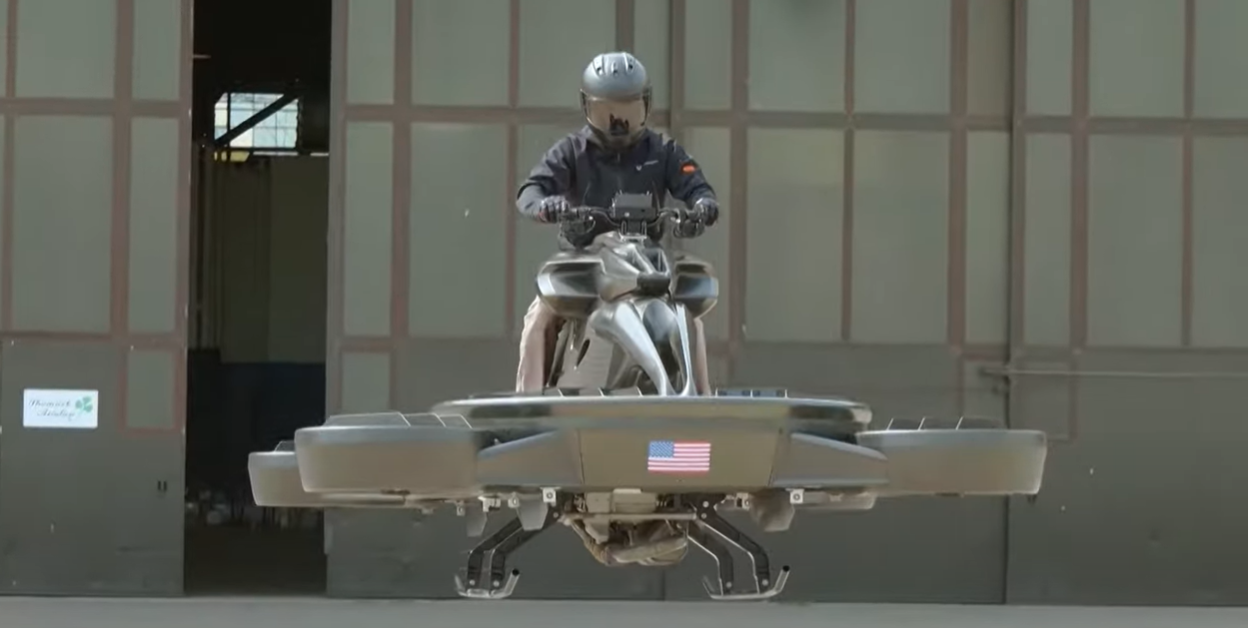‘Seperti di Star Wars’: Sepeda Motor terbang pertama di dunia debut di AS