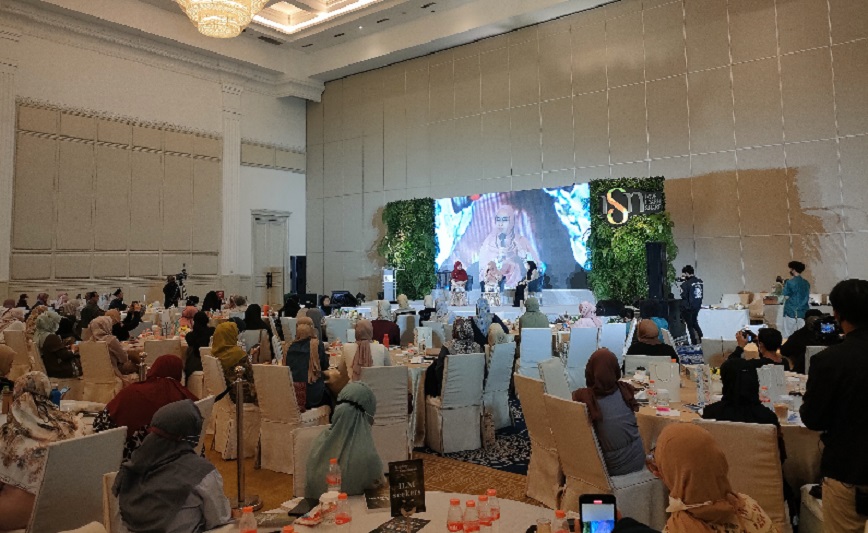 Indonesia Syiar Network gelar seminar hadirkan Yasmin Mogahed