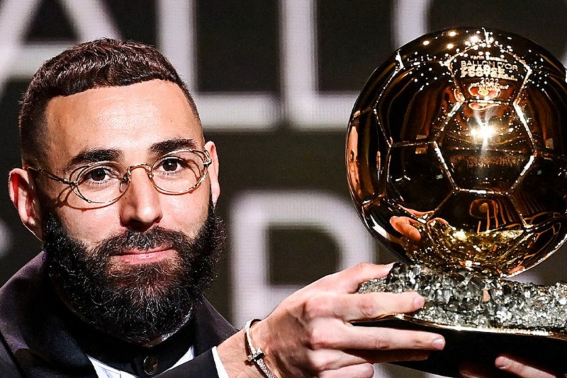 Karim Benzema menjadi pemenang Ballon d’Or 2022