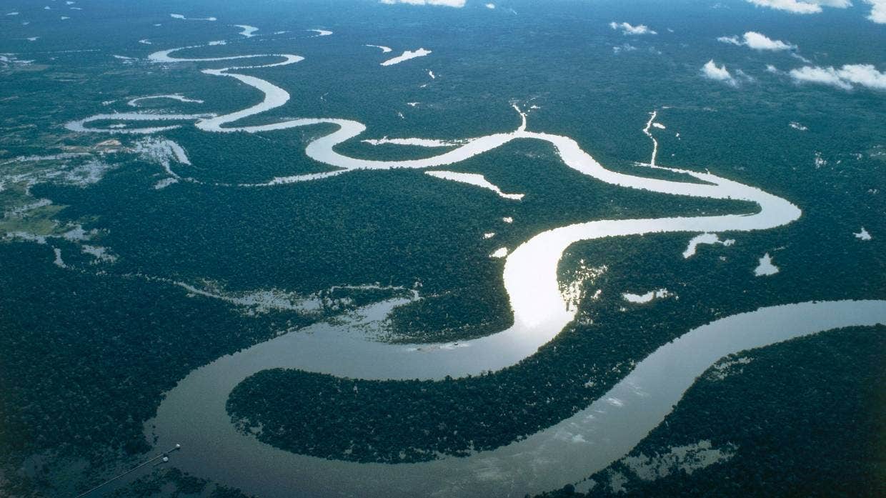98 Turis yang disandera oleh suku Amazon dibebaskan 