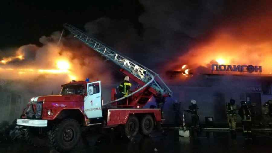13 tewas dalam kebakaran klub malam di Rusia