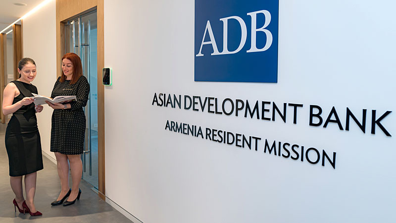 ADB kucurkan pinjaman US$500 juta untuk biayai reformasi BUMN Indonesia