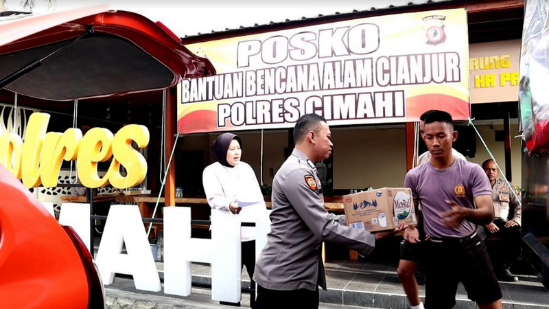 Polres Cimahi salurkan bantuan untuk korban gempa Cianjur