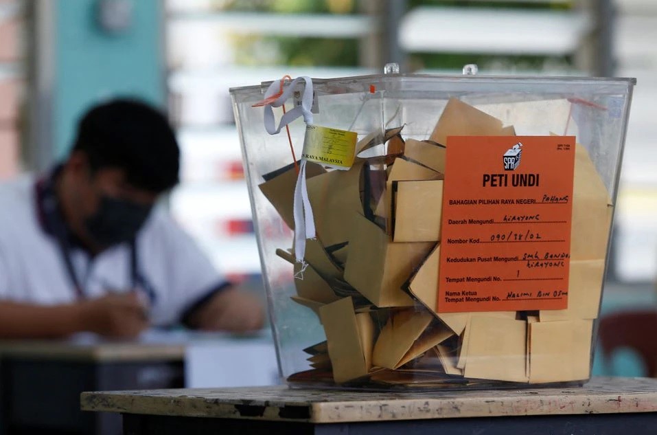 Polisi Malaysia peringatkan ketegangan etnis di medsos setelah pemilu yang memecah-belah