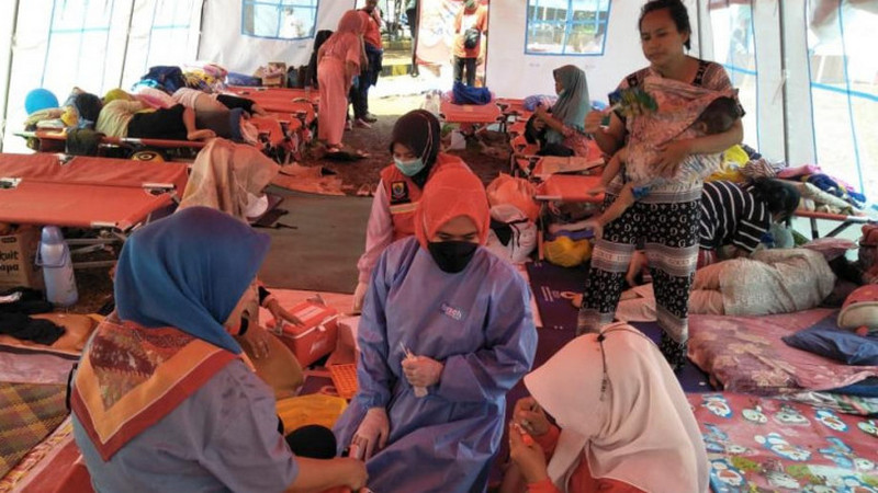Korban gempa Cianjur di pengungsian mulai alami masalah kesehatan