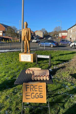 Desa di Inggris membuat Patung Putin berkepala kelamin pria 