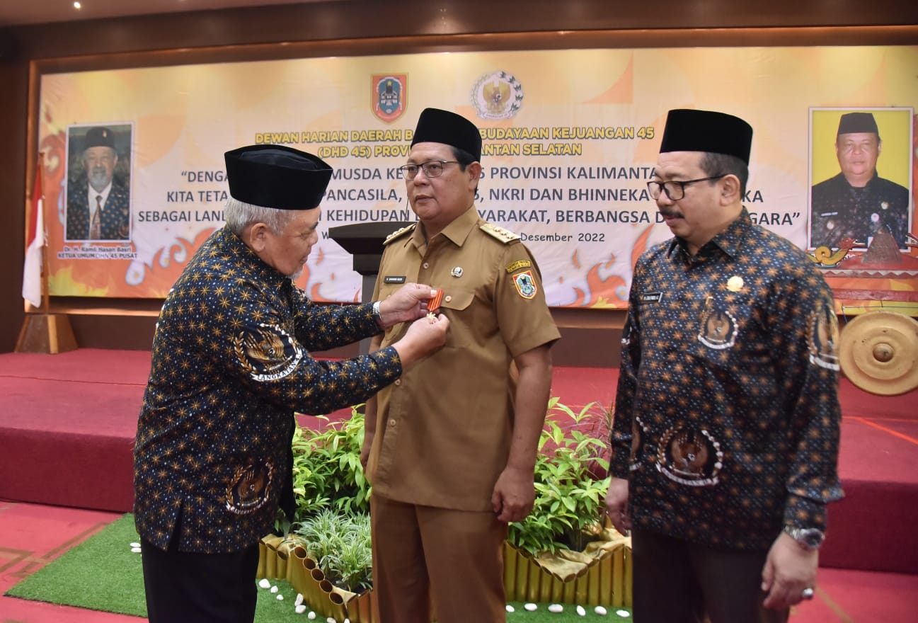 Lestarikan semangat juang Indonesia, Gubernur Kalsel terima Medali Kejuangan 9 Windu 
