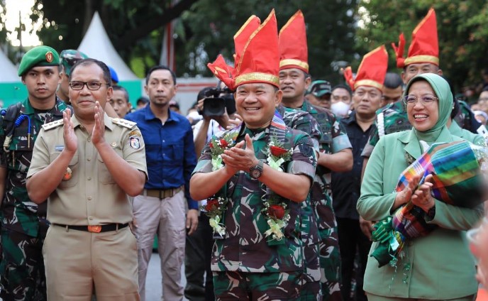 Pemkot Makassar libatkan TNI AD sukseskan Program Lorong Wisata