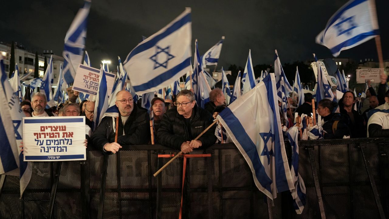 Lebih dari 80.000  orang demo pemerintah Netanyahu
