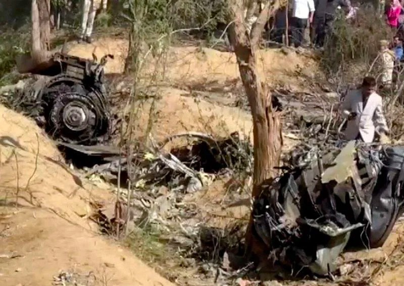 2 jet Angkatan Udara India kecelakaan, 1 pilot tewas