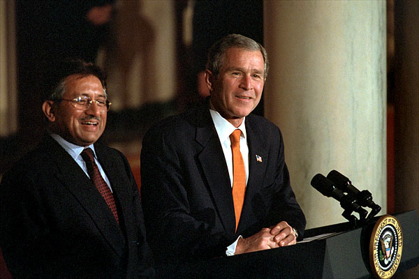Jejak Pervez Musharraf  dari 'pelarian' hingga meninggal di Dubai