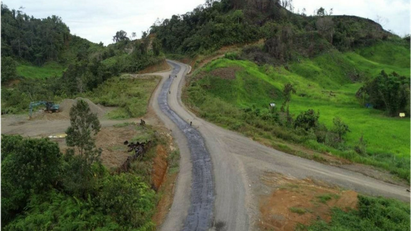 PUPR lanjutkan pembangunan jalan perbatasan di Kalimantan dan Papua