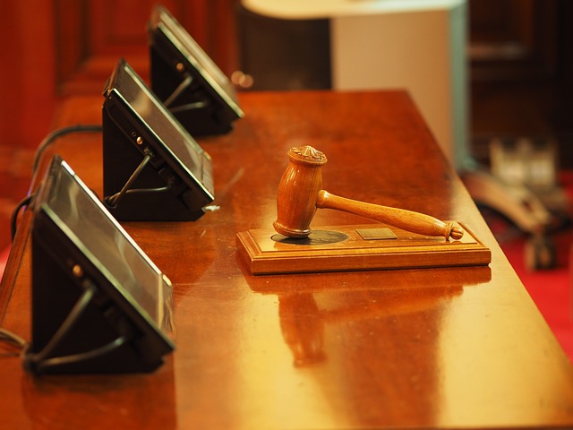 Komisi III DPR minta MA dan KY periksa hakim PN Jakpus