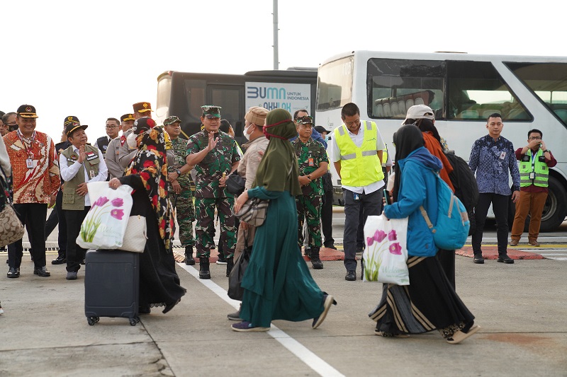 Panglima TNI ungkap evakuasi WNI dari Sudan harus tunggu jadwal