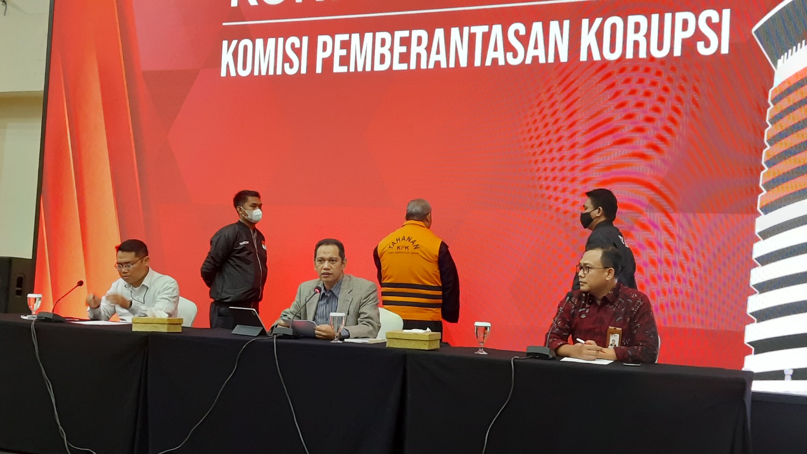 KPK resmi tahan Stefanus Roy Rening