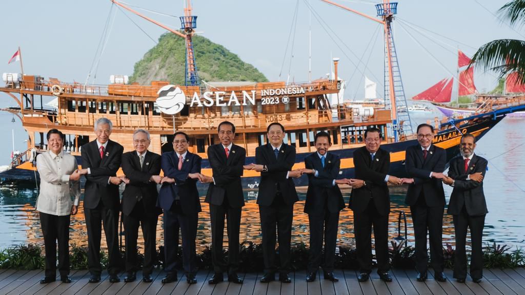 Buka KTT ASEAN, Jokowi yakin ASEAN jadi motor pertumbuhan dunia