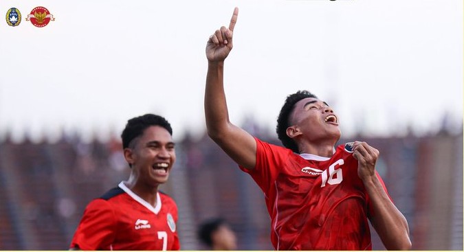 Dengan 10 orang, Indonesia melaju ke final SEA Games 2023 setelah benamkan Vietnam 