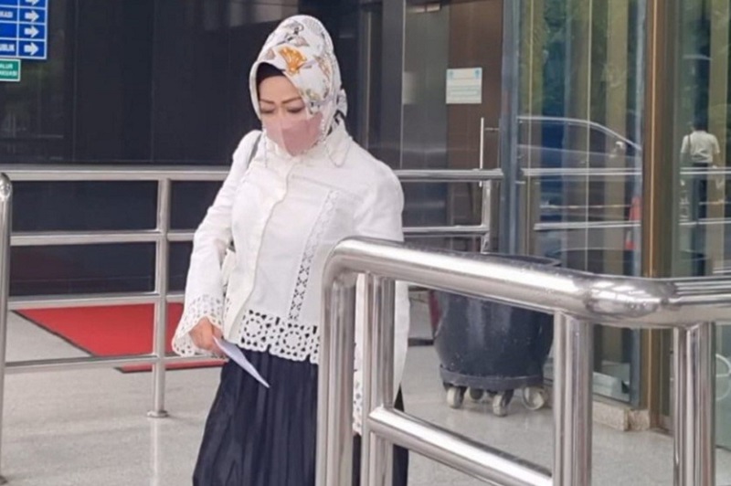 Kadinkes Lampung Reihana minta KPK tunda klarifikasi LHKPN