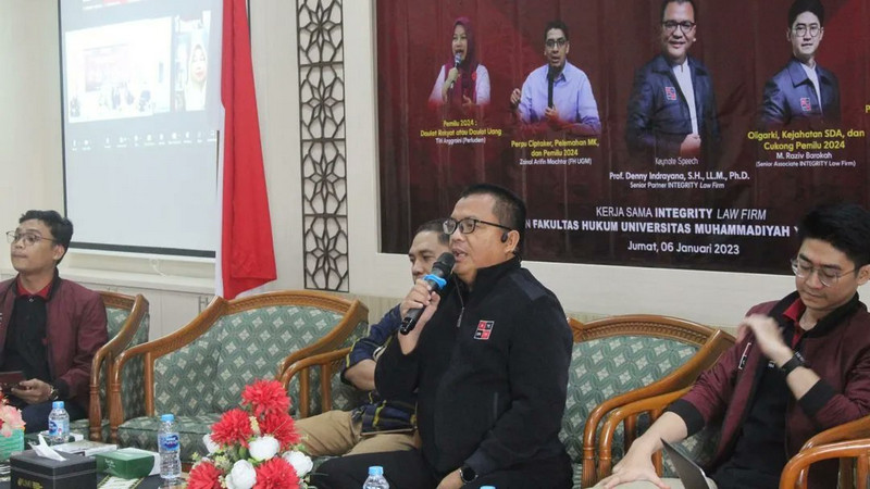 Respons tim hukum Denny Indrayana soal aduan MK ke organisasi advokat