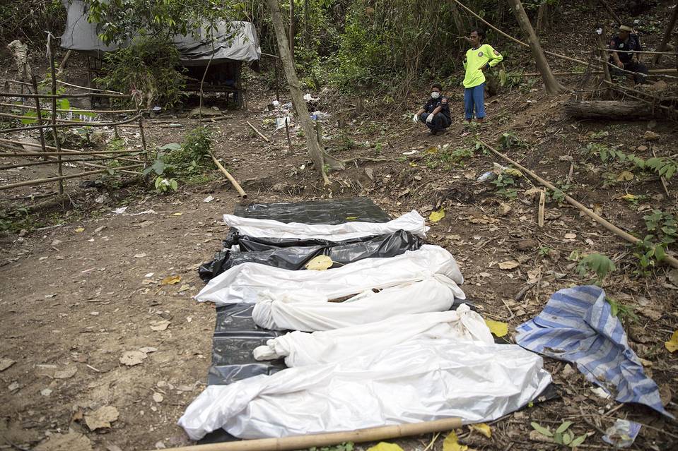 Malaysia akan dakwa 4 WN Thailand atas  kuburan massal yang ditemukan pada 2015
