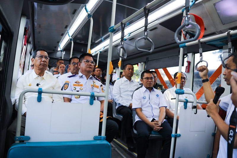 Rute bus Transjakarta dari Kalideres ke Bandara Soetta resmi diuji coba