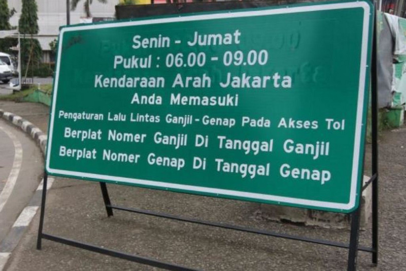 Tekan polusi udara, polisi akan kaji usulan ganjil genap Jakarta 24 jam