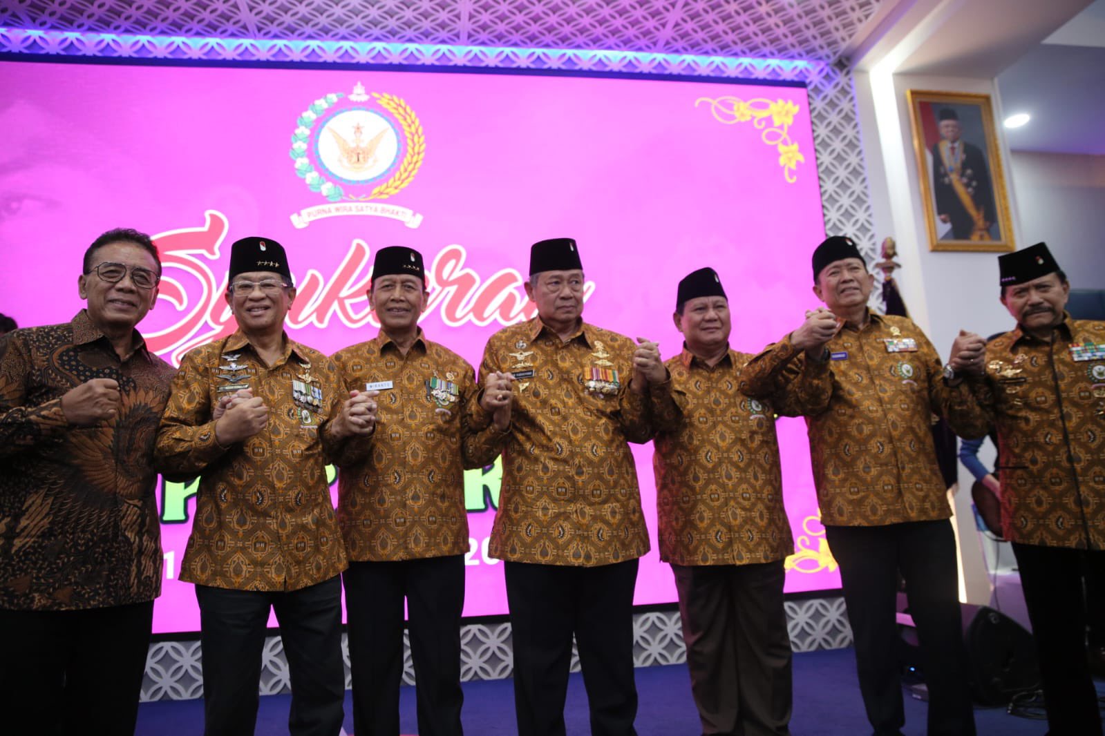SBY dan Prabowo terlihat mesra di Pepabri Ke-64