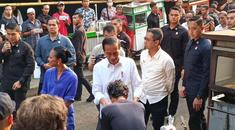 Jokowi tahu info jeroan parpol:  Data intelijen sarapan pagi saya