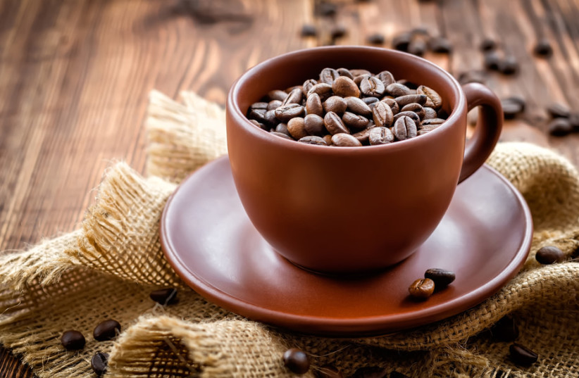 5 Obat yang tidak boleh dicampur dengan kopi