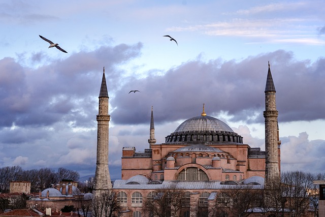 Kabar tentang Hagia Sophia yang akan dijual ke Vatikan 