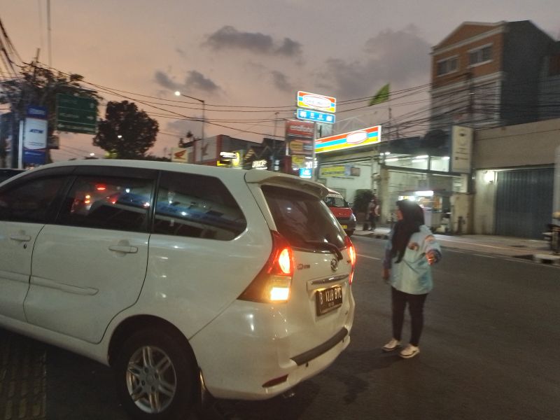 Kisah juru parkir perempuan di Jakarta