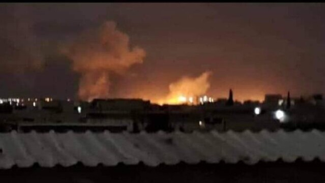 Serangan Israel melumpuhkan bandara Damaskus dan Aleppo