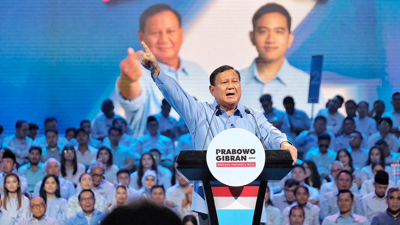 Pernyataan-pernyataan emosional Prabowo di debat perdana Pilpres 2024