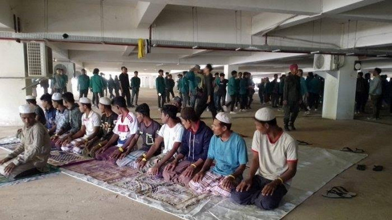Pilu Rohingya: Terusir di Myanmar, terancam di Bangladesh, jadi komoditas politik di RI