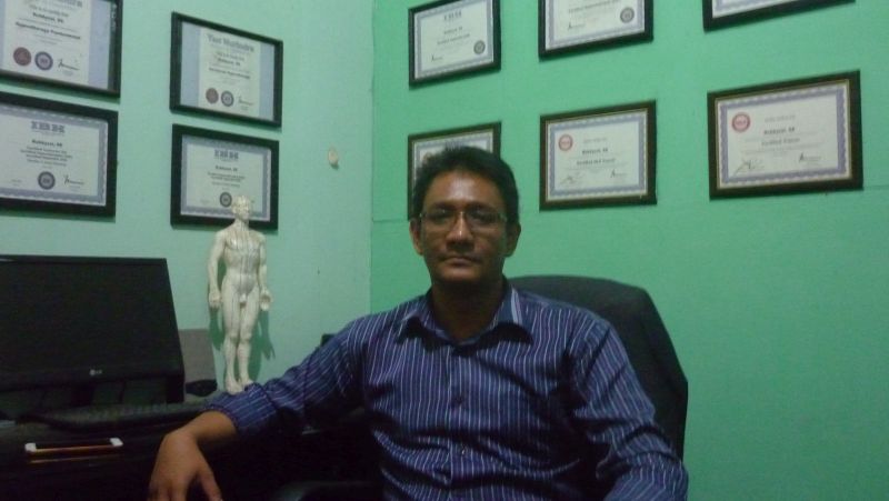 Robbyzal mendalami hipnoterapi sejak 2011. Alinea.id/Robertus Rony Setiawan.