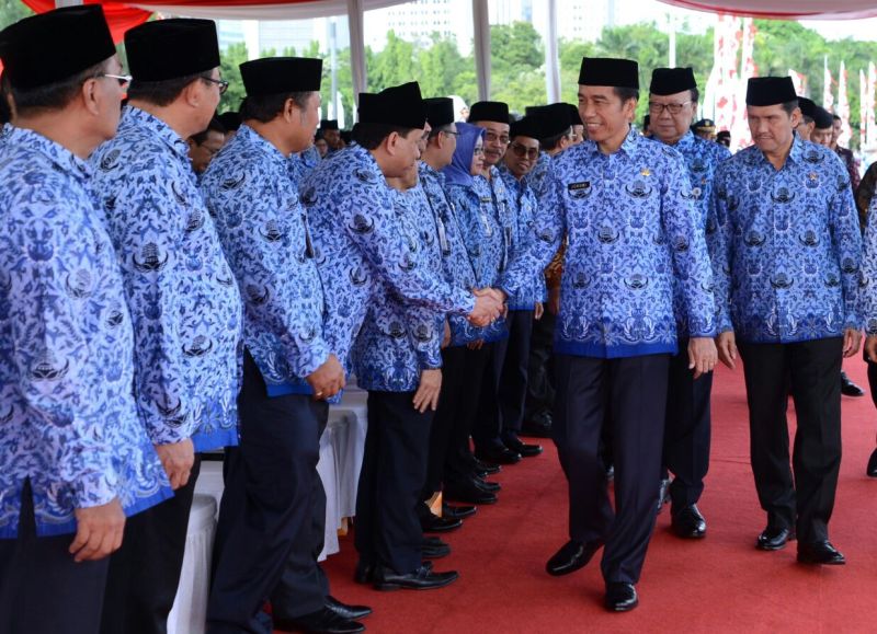 Presiden Joko Widodo saat menghadiri ulang tahun Korpri ke-46 di Monumen Nasional, Jakarta, pada November 2017. /presidenri.go.id.
