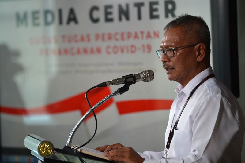 Juru Bicara Pemerintah untuk Penanganan Covid-19 Achmad Yurianto menyampaikan keterangan pers di Jakarta, Selasa (17/3/2020). Foto Antara/Aditya Pradana Putra.