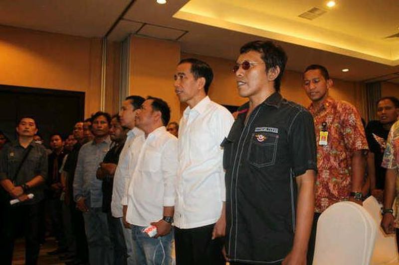 Adian Napitupulu dan Presiden Jokowi. /facebook.com/Adianyynapitupulu