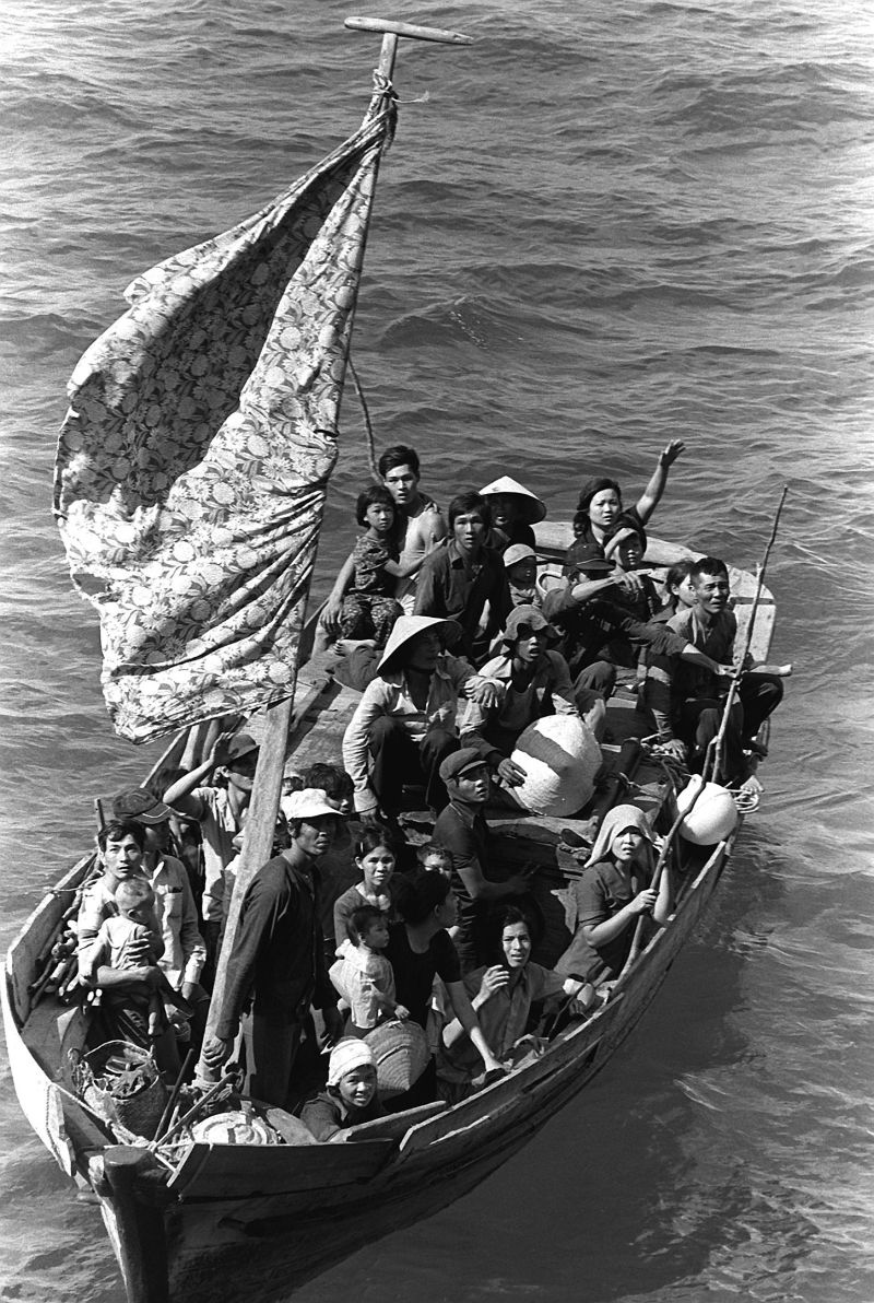 Pengungsi Vietnam terombang-ambing di lautan. /Phil Eggman/commons.wikimedia.org