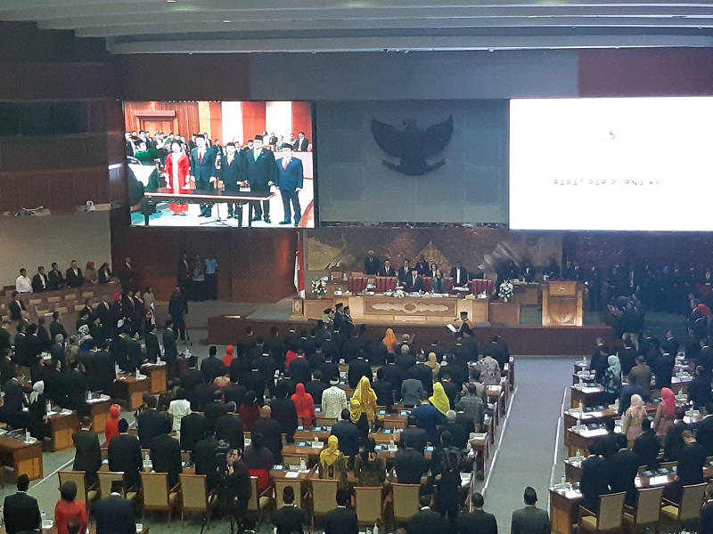 Pelantikan 5 pimpinan DPR RI Periode 2019-2024, Selasa (1/10). Alinea.id/Fadli Mubarok