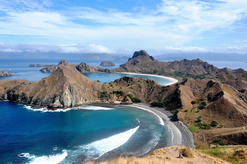 Kepulauan Komodo, Nusa Tenggara Timur sebagai magnet wisata minat khusus. / Pixabay