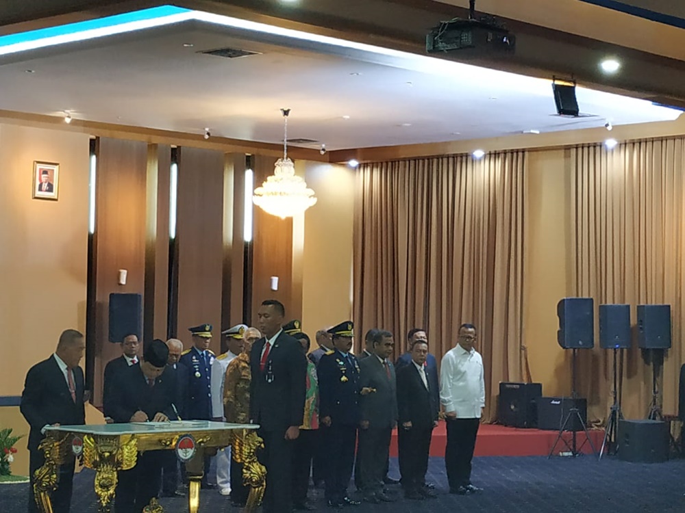 Menteri Pertahanan (Menhan) 2014-2019, Ryamizard Ryacudu resmi menyerahkan jabatannya kepada Prabowo Subianto.Alinea/Fadli Mubarok