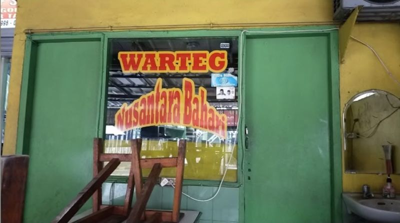 Warteg milik Suratno di kawasan Pasar Minggu, Jakarta yang sudah ditutup. Dokumentasi.