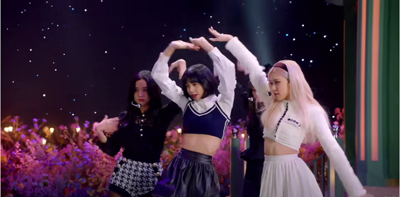 Grup K-pop Blackpink membawakan single Lovesick Girls di acara TokopediaWIB TV Show 25 November 2020. Foto tangkapan layar Youtube Tokopedia.