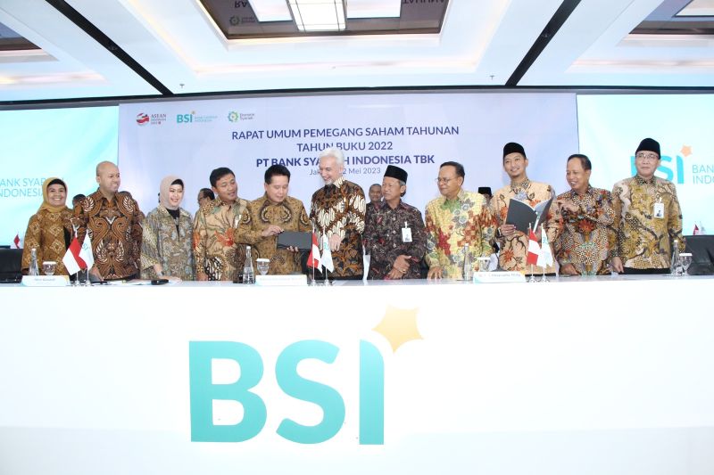 Rapat Umum Pemegang Saham Tahunan (RUPST) PT Bank Syariah Indonesia Tbk (BSI) merombak jajaran direksi paska sistem down. Dokumentasi BSI.